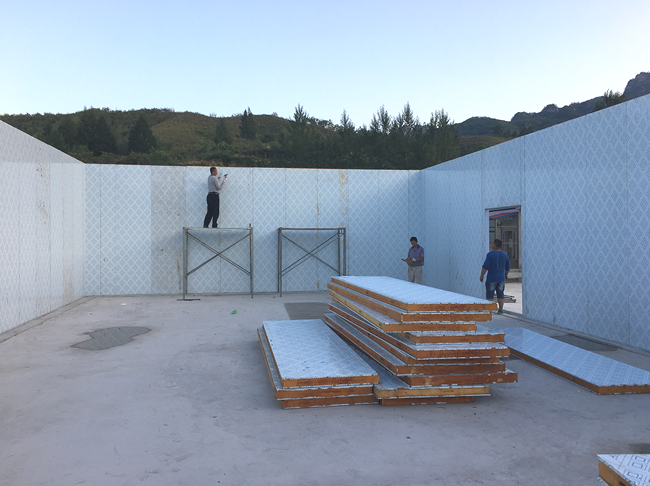 冷庫(kù)濕度控制：冷庫(kù)安裝相對(duì)濕度的控制